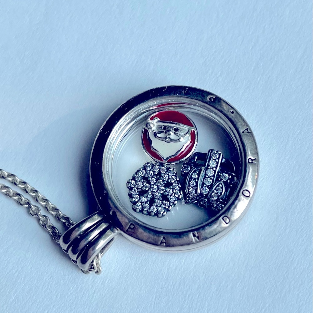 New Pandora Floating Locket with Charms